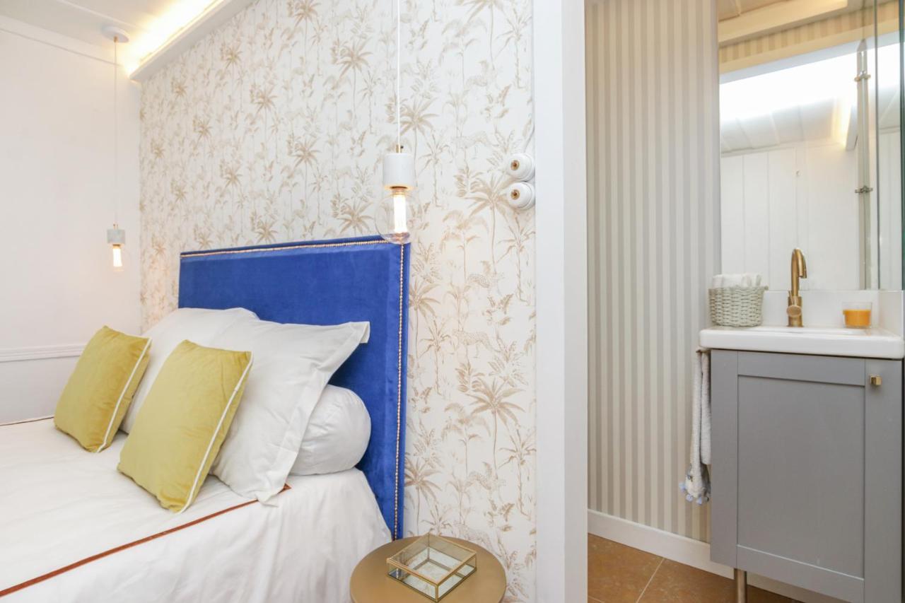 Golden Cage Chiado - Charm Historic And Cozy Apartamento Lisboa Exterior foto
